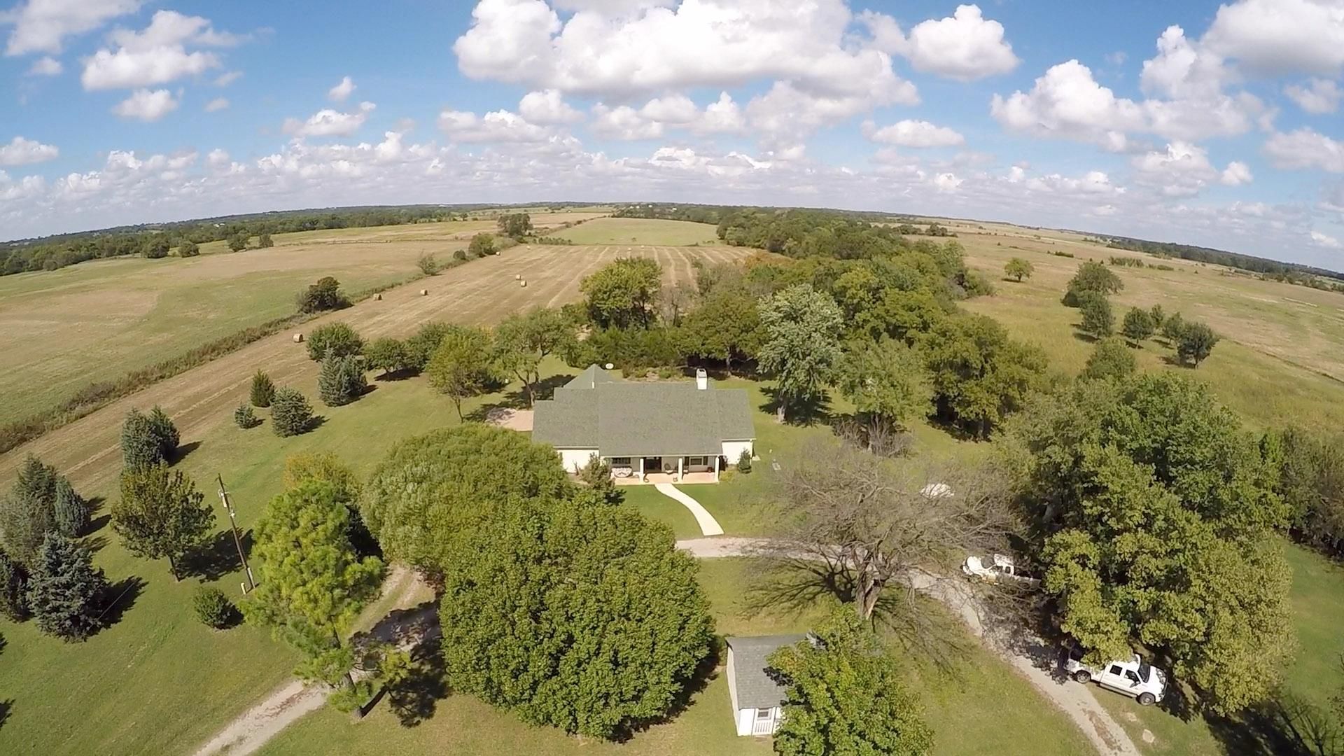 Stroud, Lincoln County, OK Farms and Ranches, Horse Property, House for auction Property ID