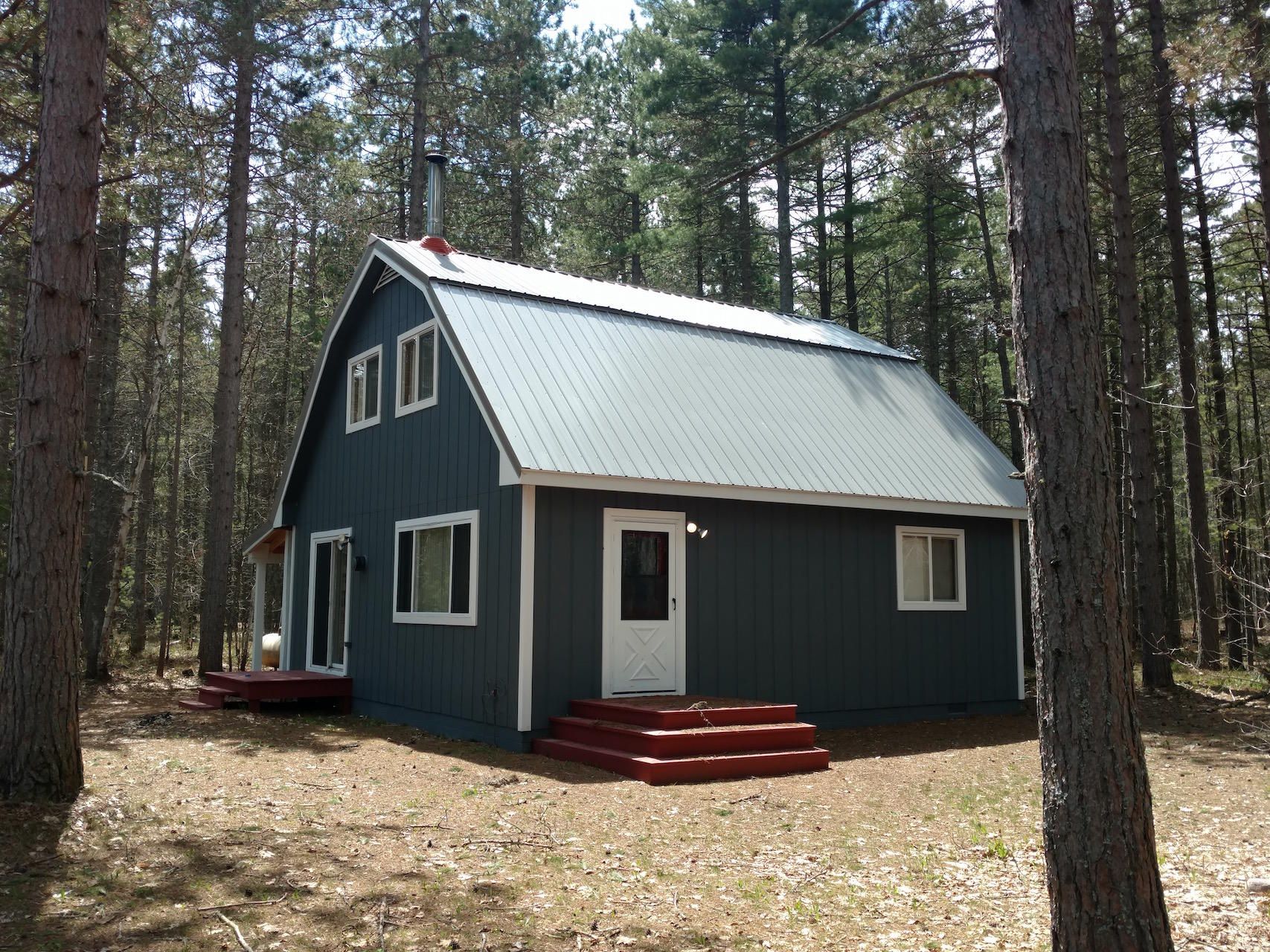 Paradise, Chippewa County, MI House for sale Property ID 334569294