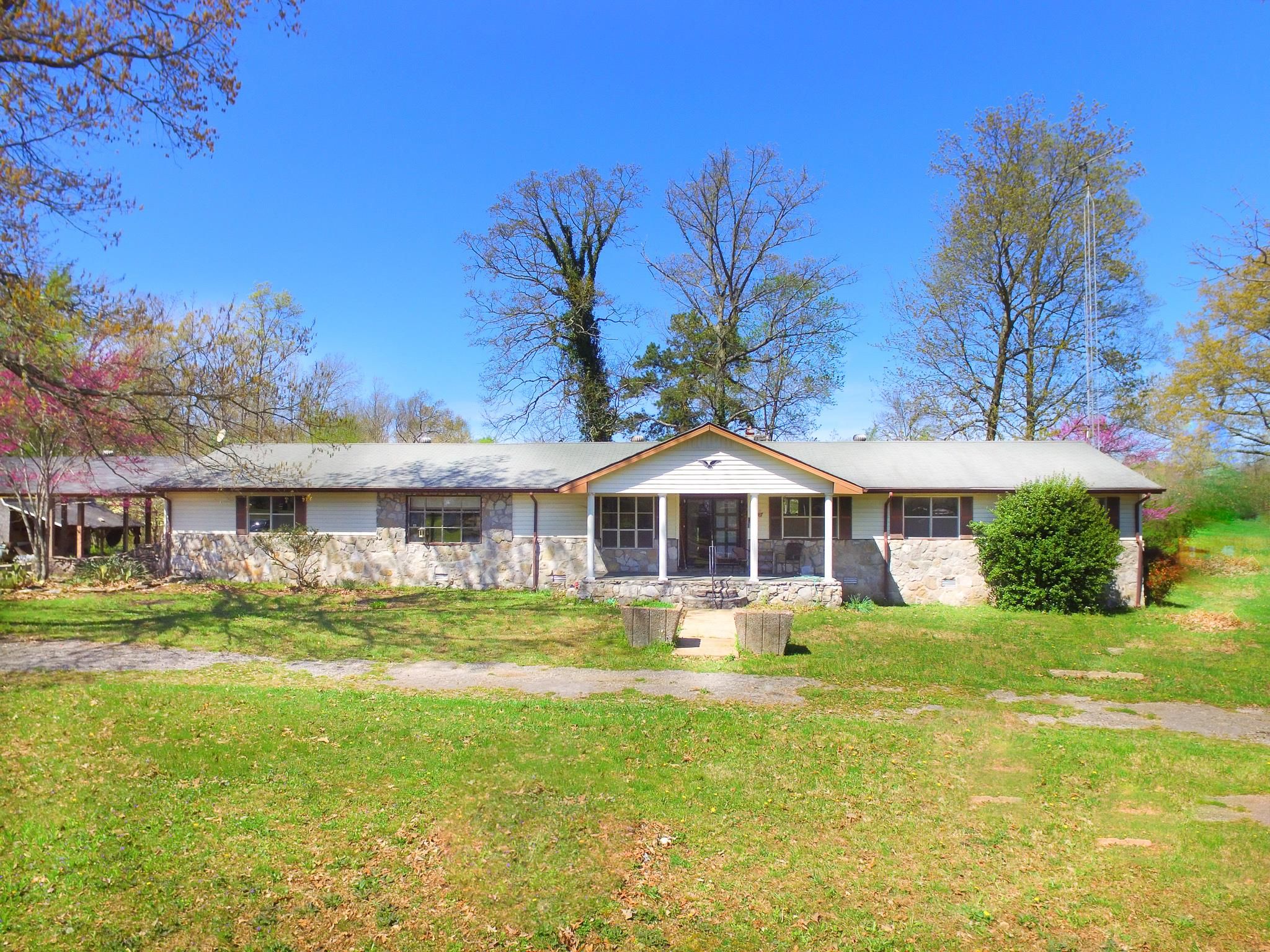 Manchester, Coffee County, TN House for sale Property ID 334672957