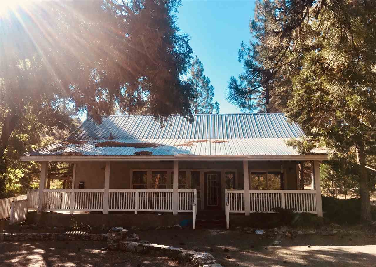 Klamath River, Siskiyou County, CA Farms and Ranches, House for sale