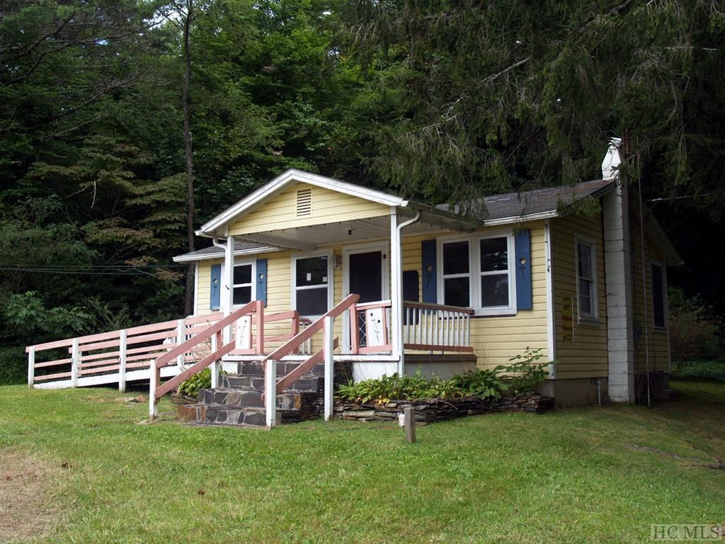 Sapphire, Transylvania County, NC House for sale Property ID 332616150