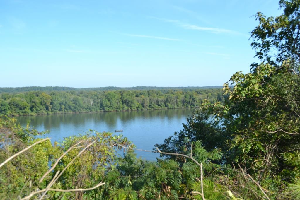 Tuscumbia, Colbert County, AL Undeveloped Land, Lakefront Property