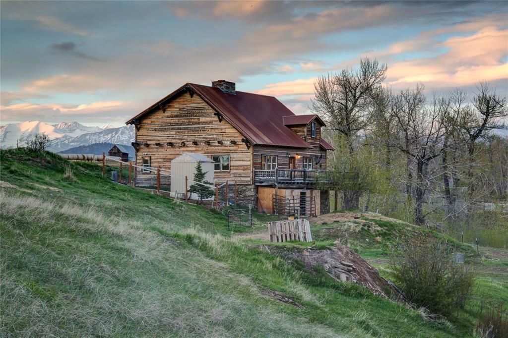 Clyde Park, Park County, MT House for sale Property ID 335101414