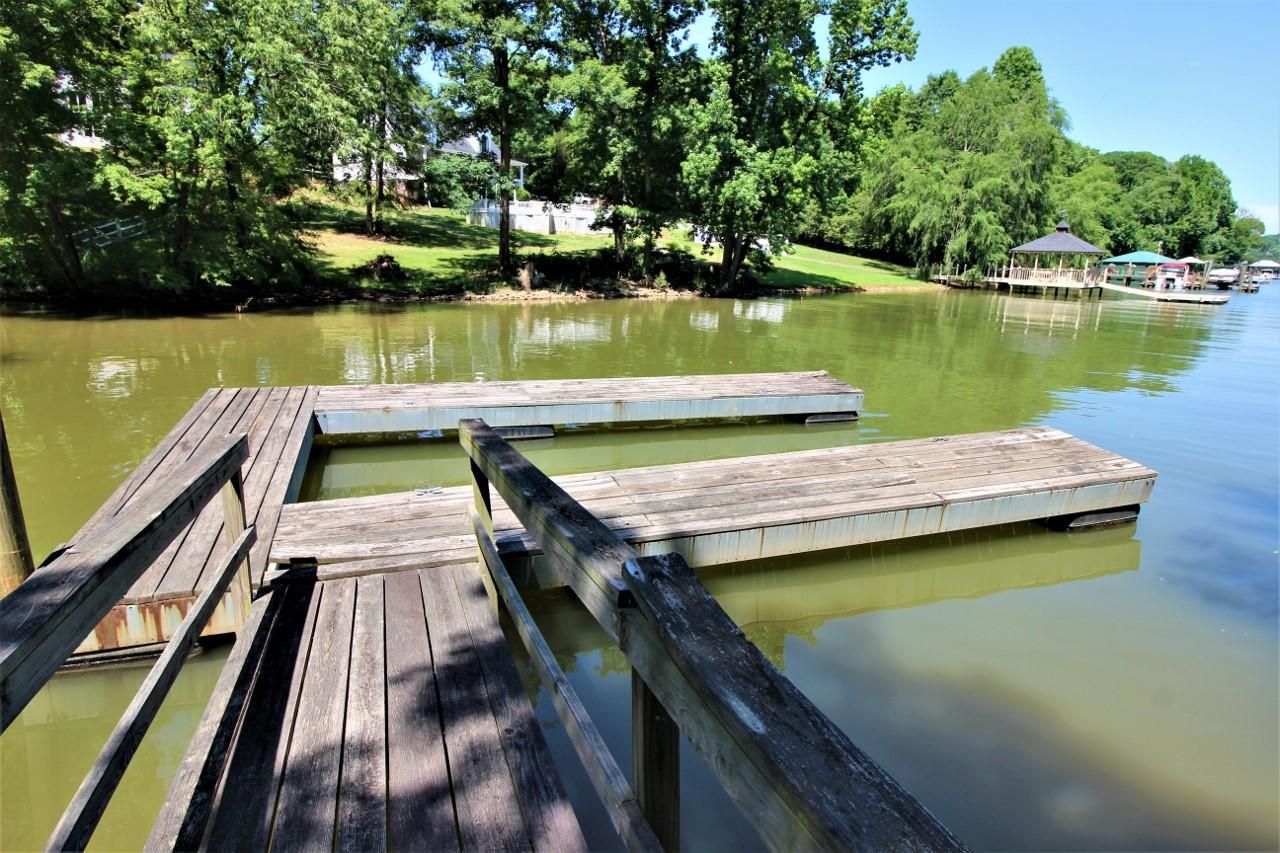 Lake Wylie, York County, SC Lakefront Property, Waterfront Property