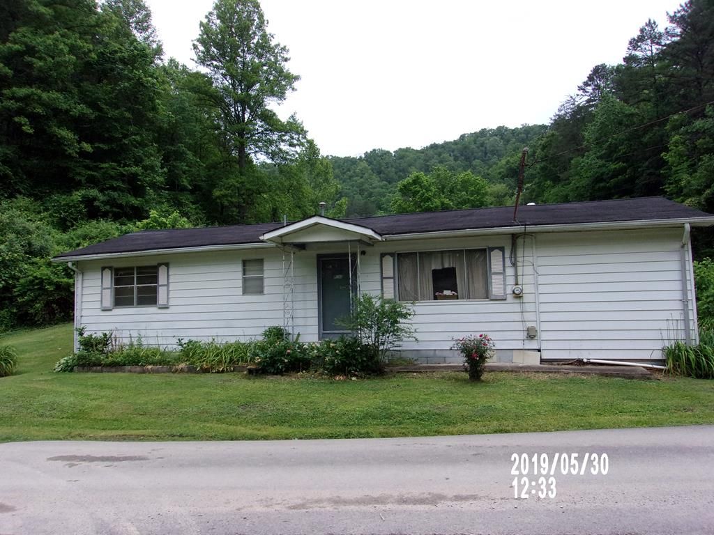 Prestonsburg, Floyd County, KY House for sale Property ID 335190500