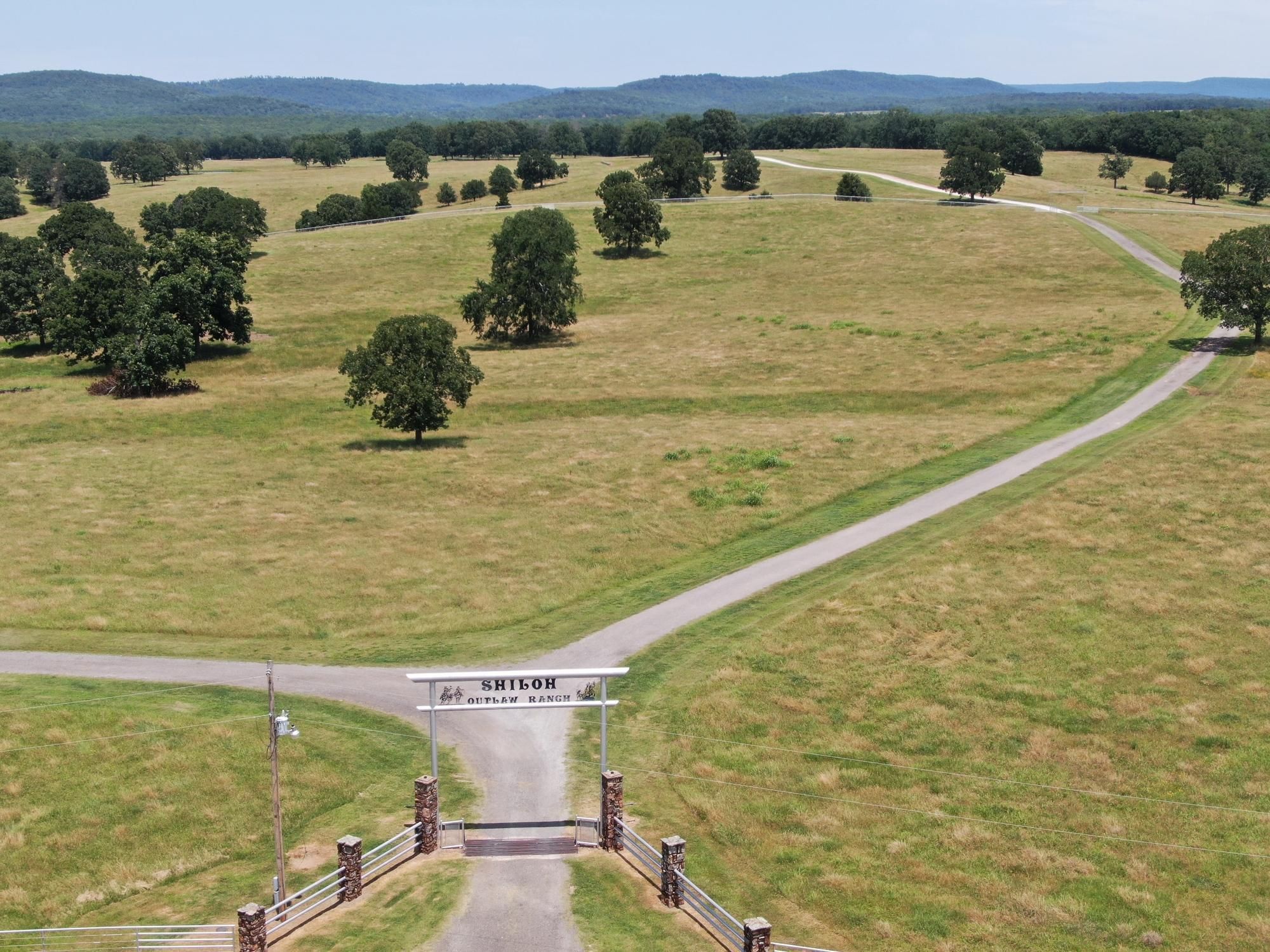 Vian, Sequoyah County, OK Farms and Ranches, Hunting Property, House
