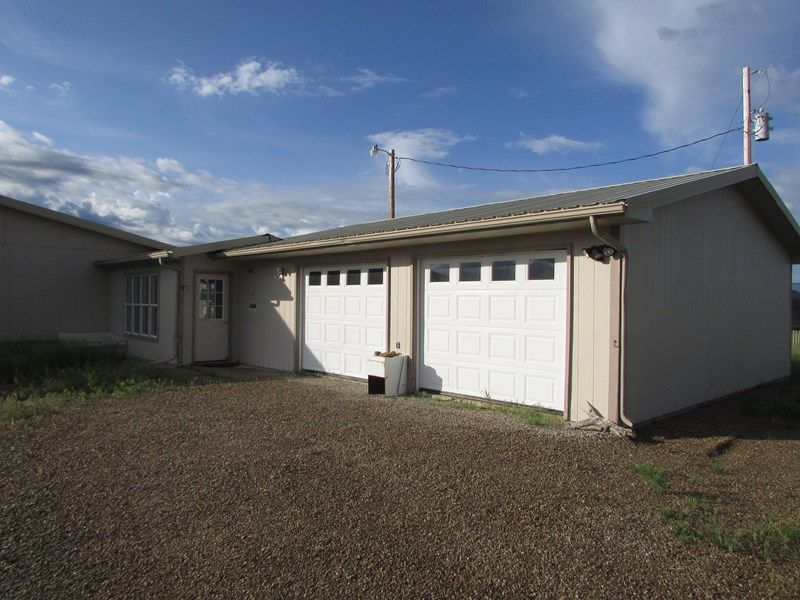 Lewistown, Fergus County, MT House for sale Property ID 335517355
