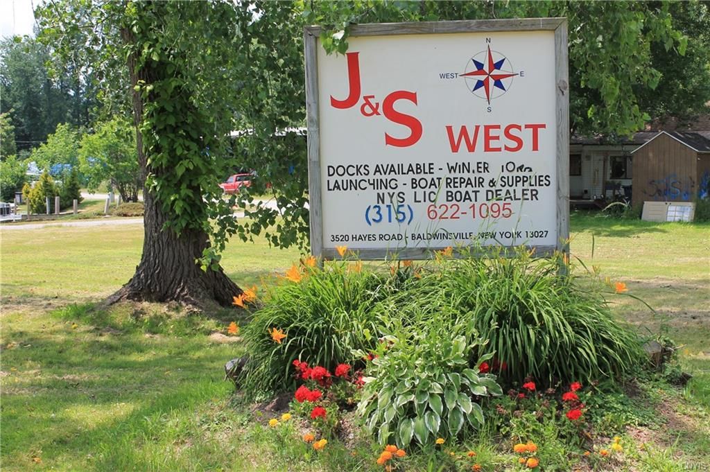 Lysander, Onondaga County, NY Commercial Property, House for sale