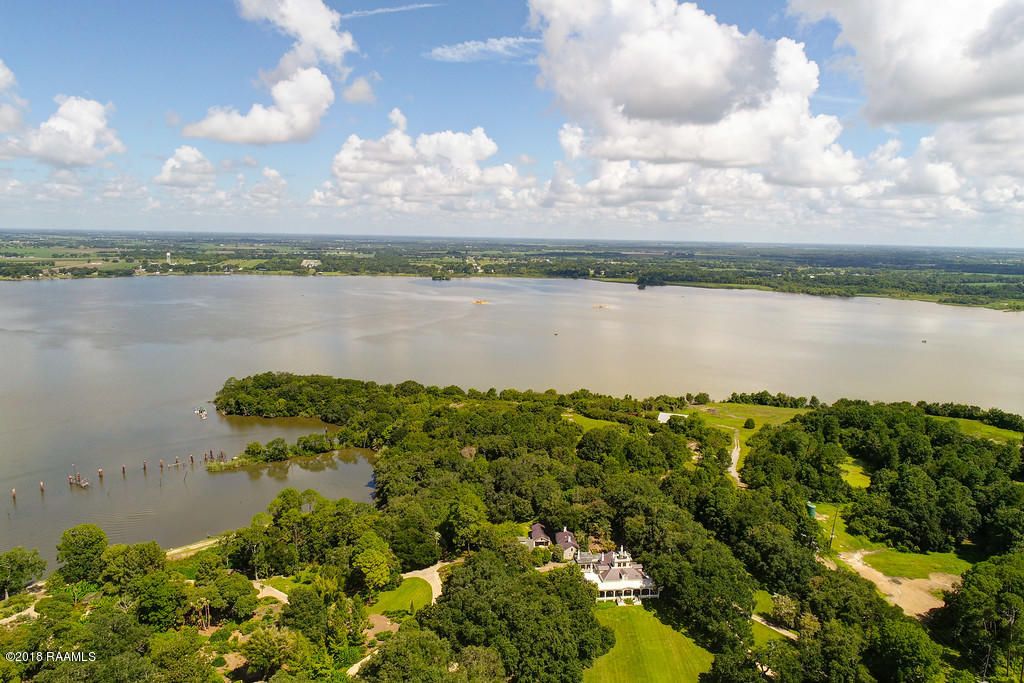 New Iberia, Iberia Parish, LA Undeveloped Land, Lakefront Property, Waterfront Property for sale