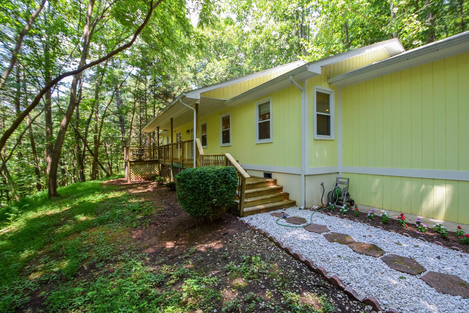 Boones Mill, Roanoke County, VA House for sale Property ID 335779614