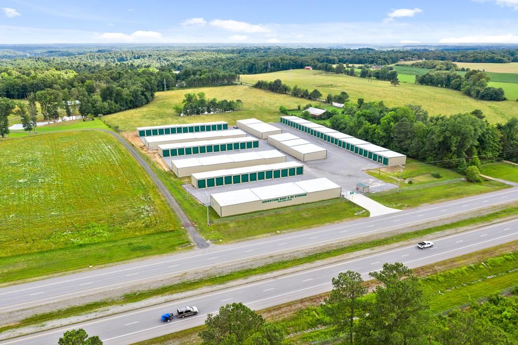 Indian Mound, Stewart County, TN Commercial Property, House for sale