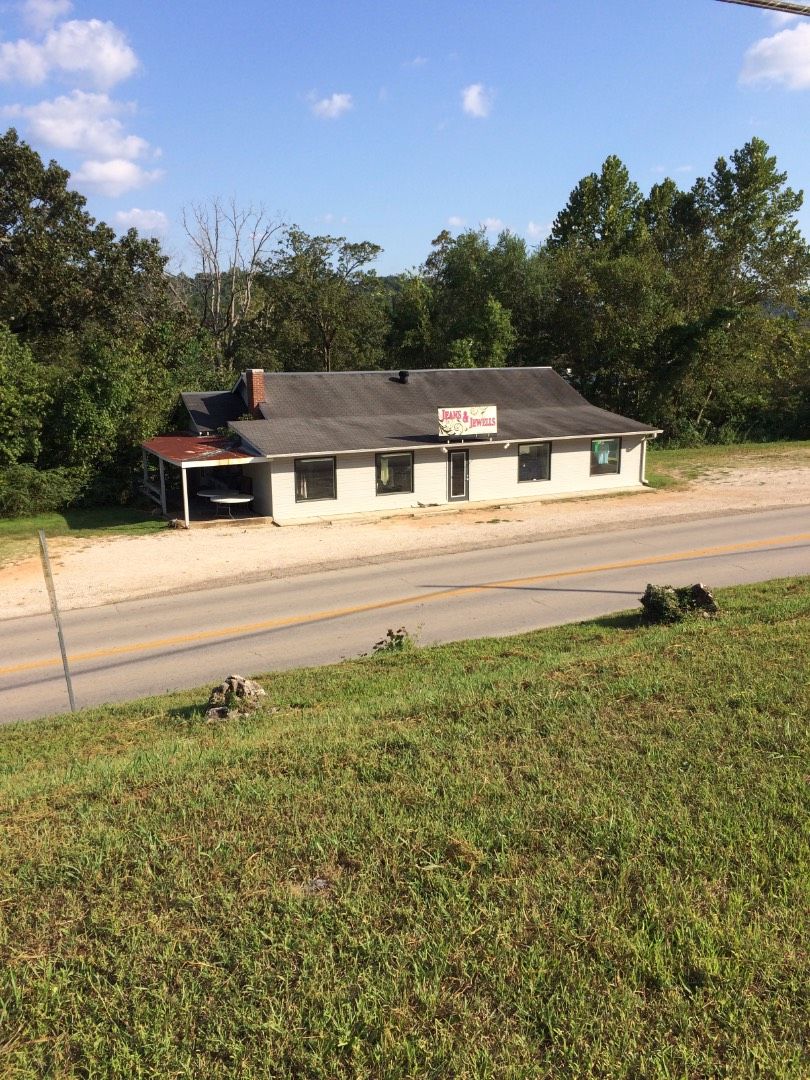 Van Buren, Carter County, MO Commercial Property, House for sale