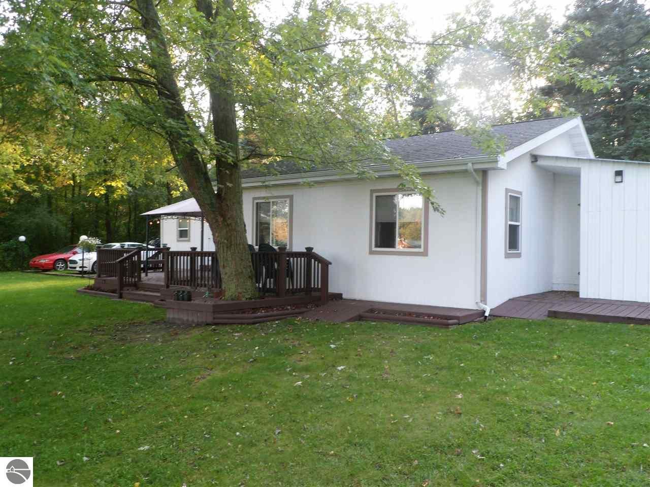 Lake Isabella, Isabella County, MI Lakefront Property, Waterfront Property, House for sale