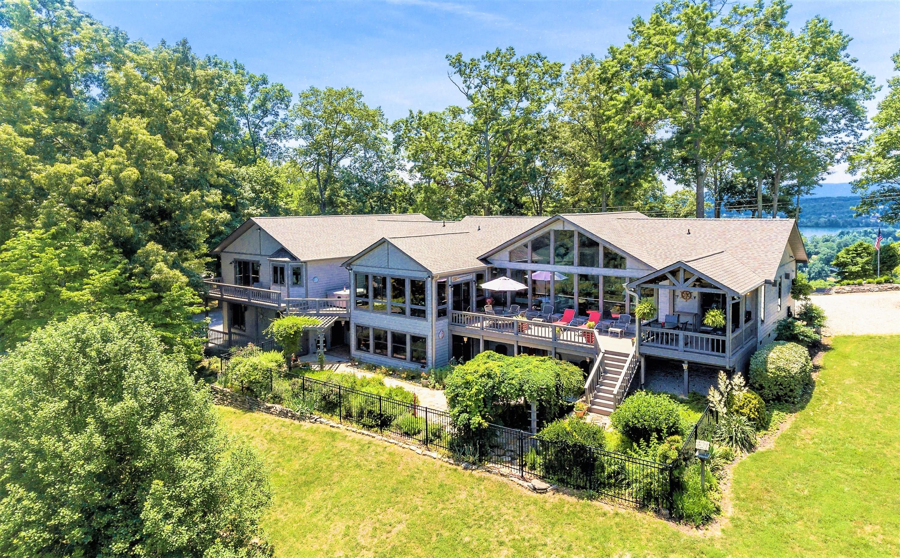 La Follette, Knox County, TN House for sale Property ID 336382829