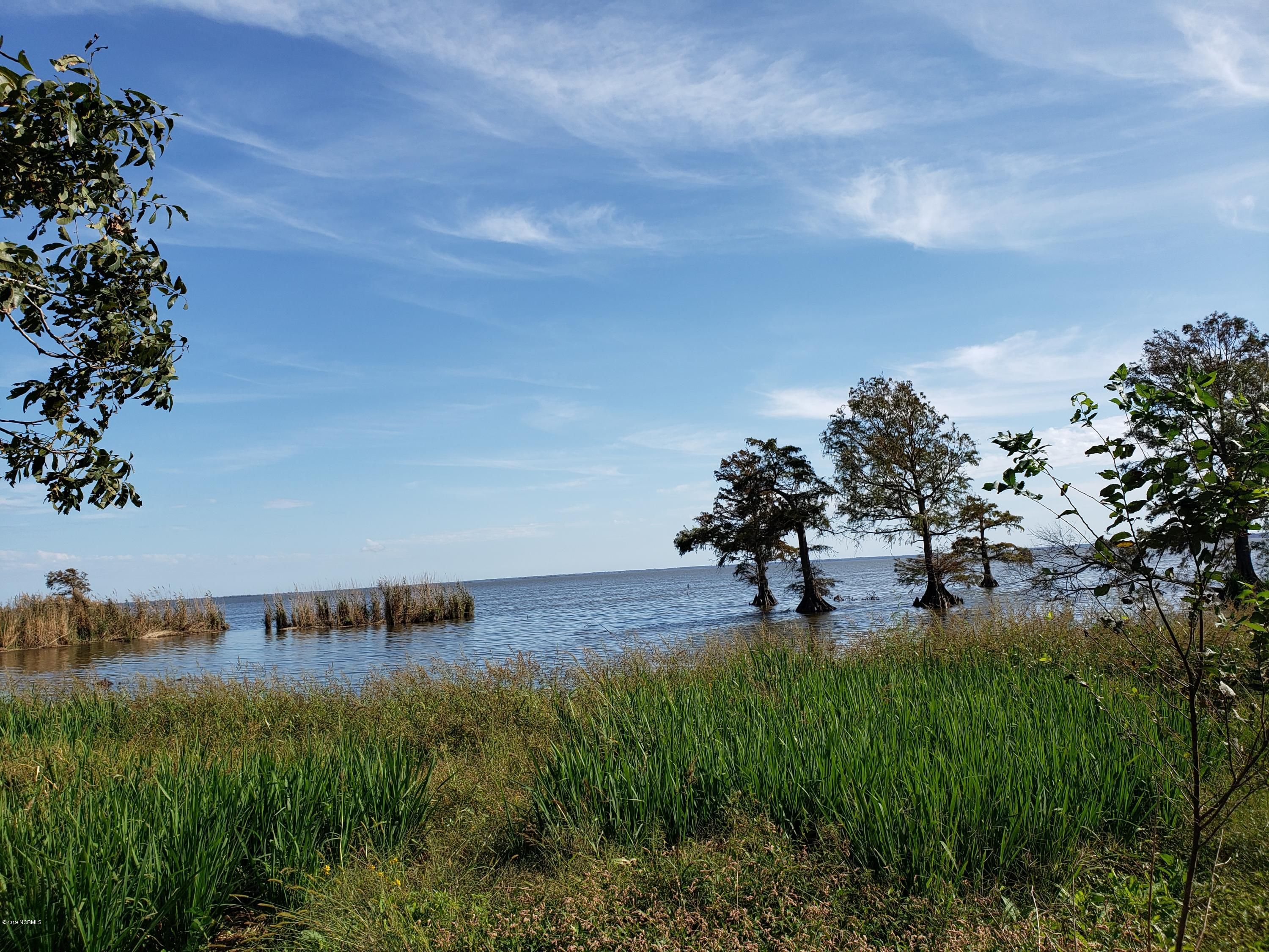 Fairfield, Hyde County, NC Undeveloped Land, Lakefront Property