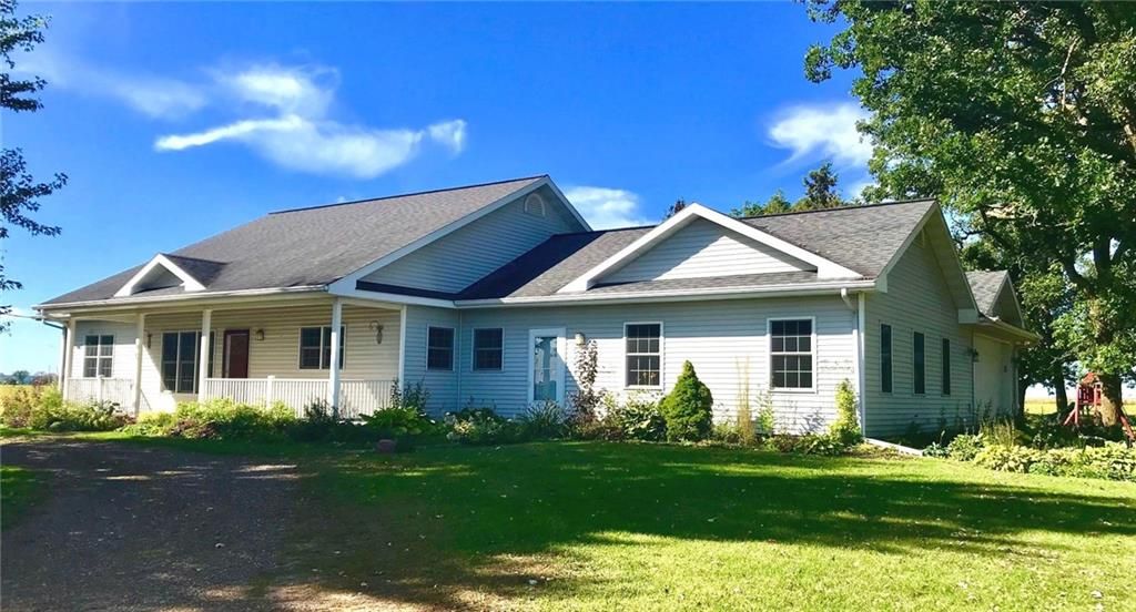 Menomonie, Dunn County, WI House for sale Property ID 336306035