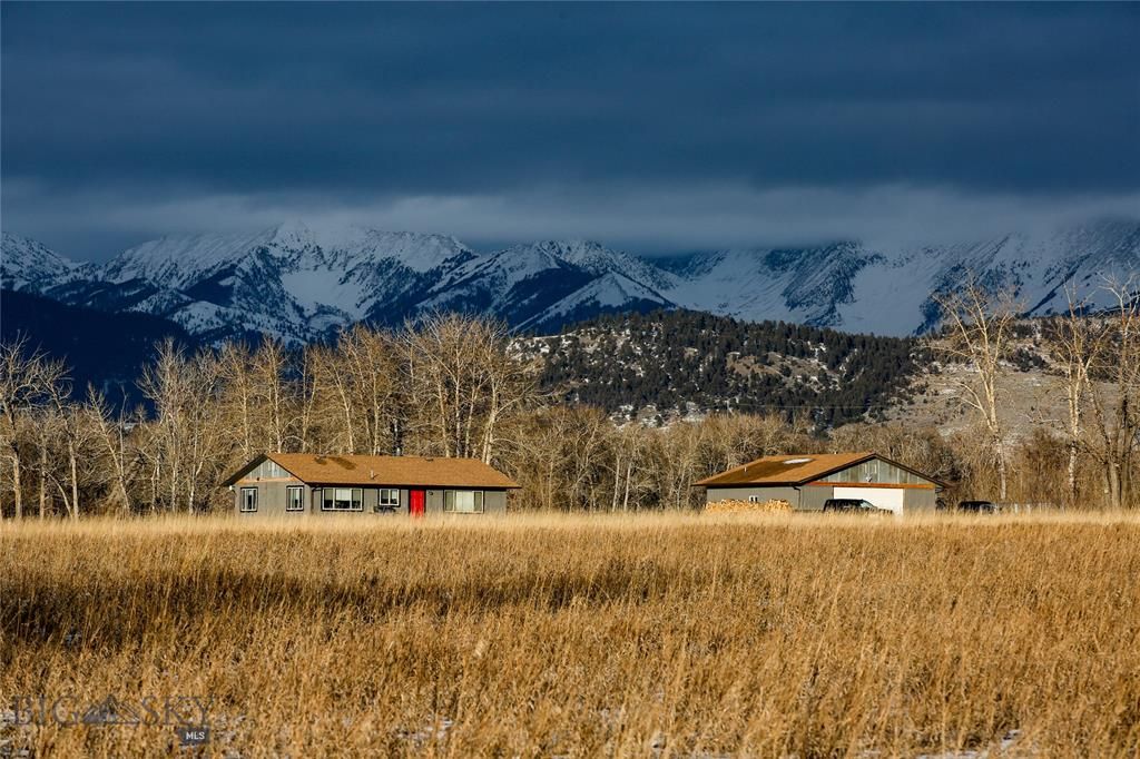 Clyde Park, Park County, MT House for sale Property ID 336859605