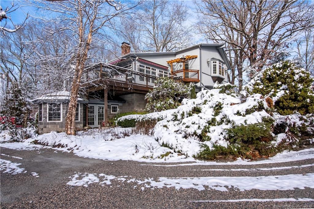 Deep River, Middlesex County, CT Lakefront Property, Waterfront Property, House for sale