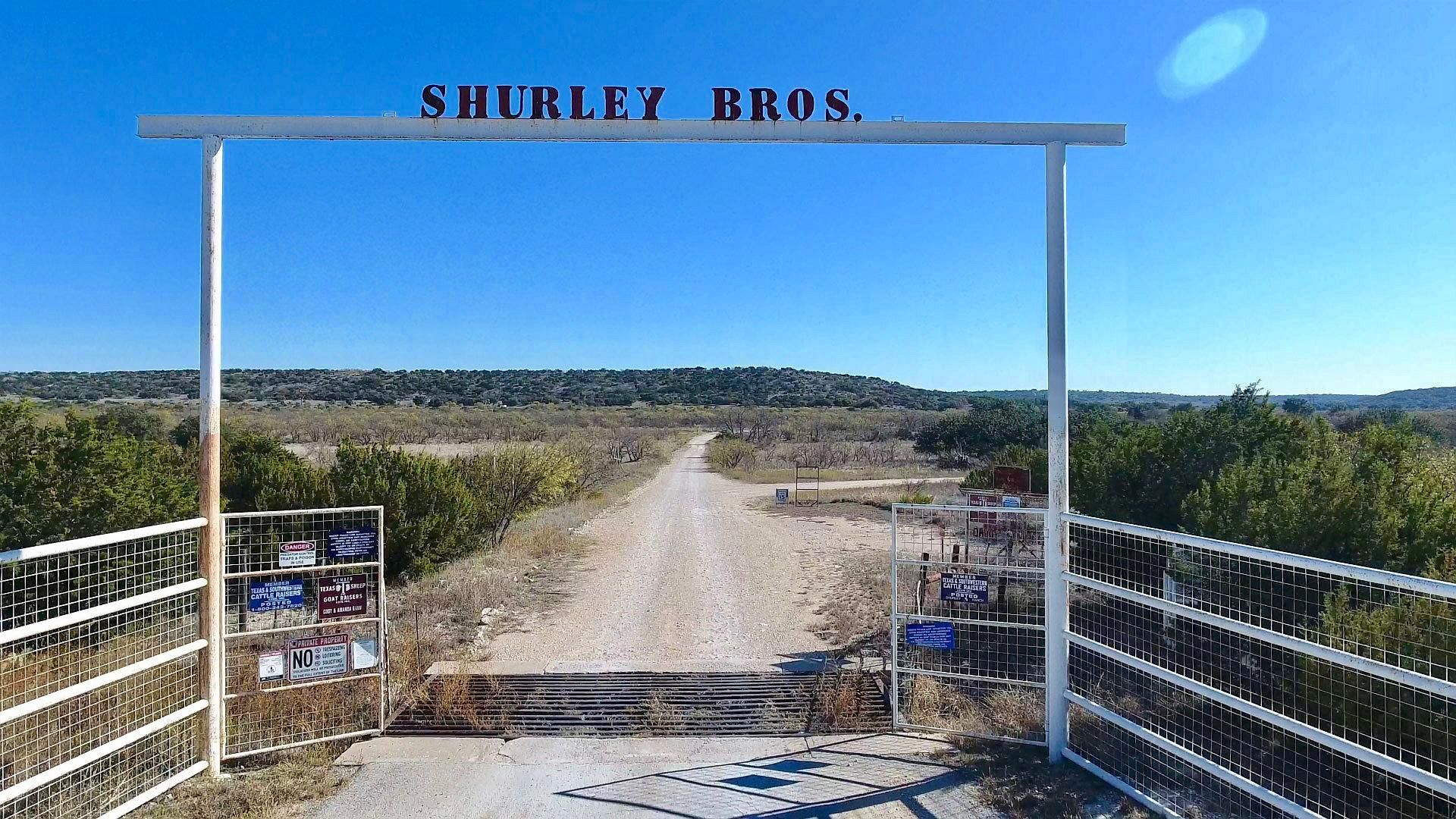 6953 Private Road 3312, Sonora, TX 76950 MLS Los Cuernos Ranch