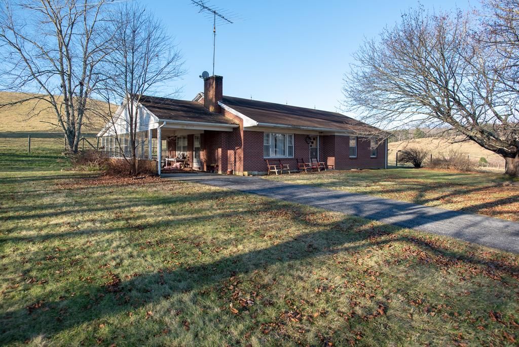 Woodlawn, Carroll County, VA Farms and Ranches for sale Property ID