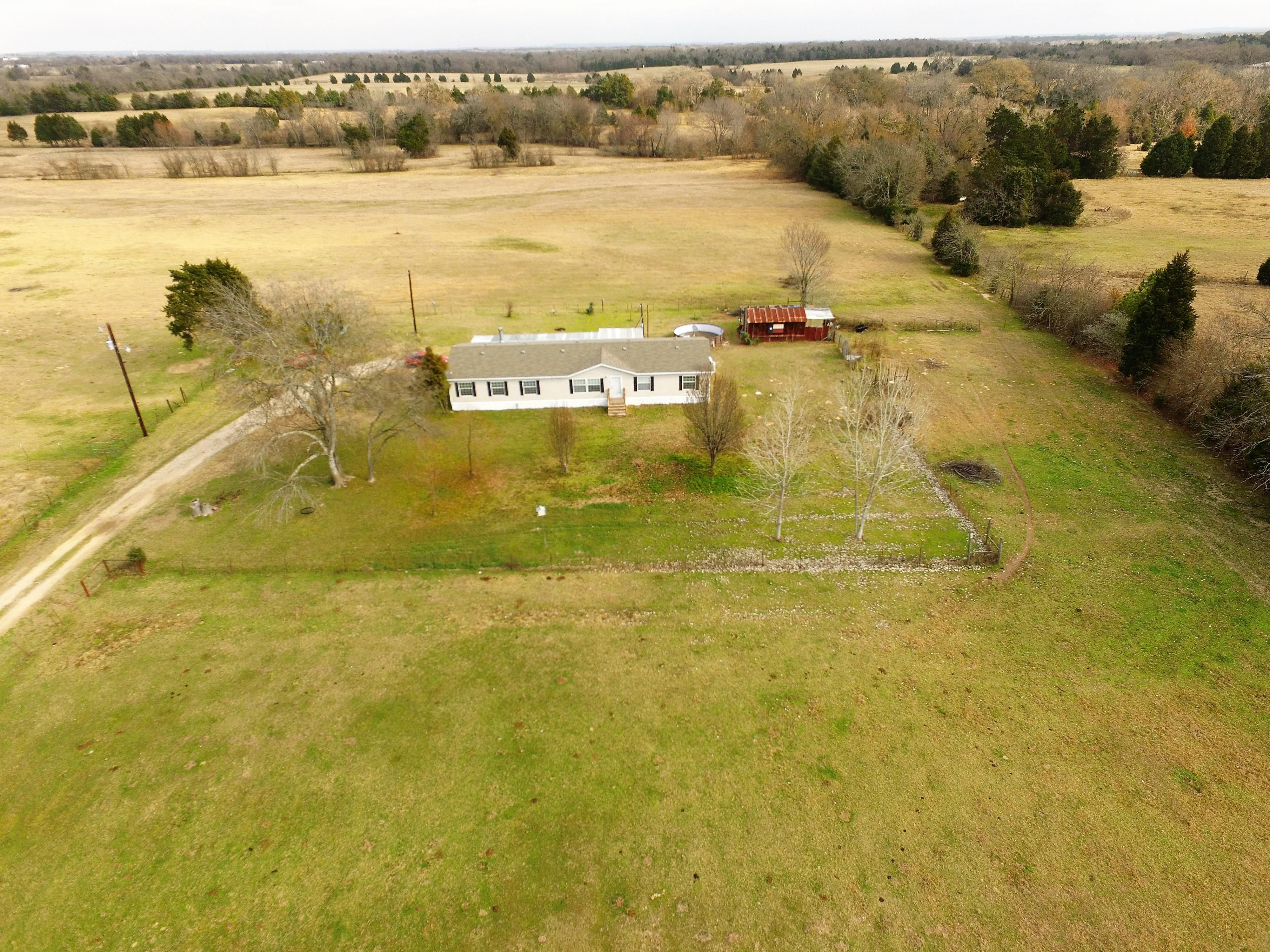 Eustace, Henderson County, TX Recreational Property, House for sale