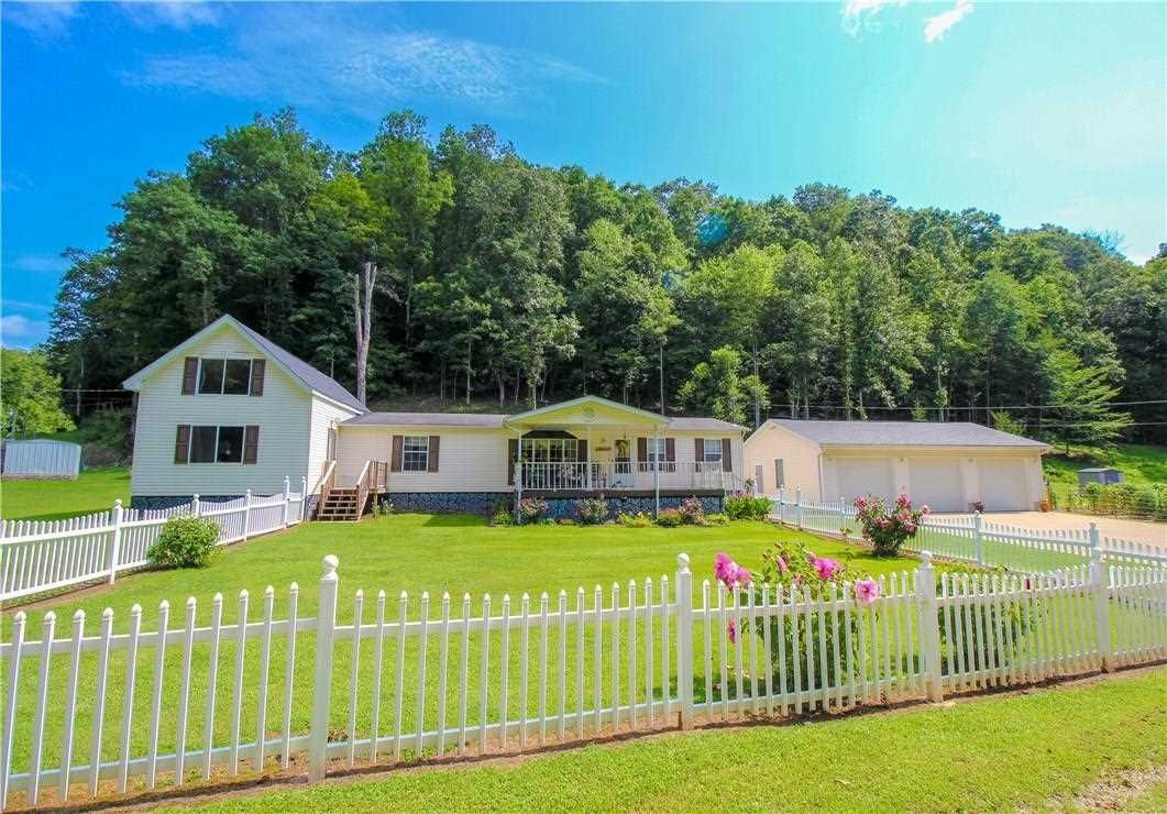 Alum Creek, Lincoln County, WV House for sale Property ID 337051772