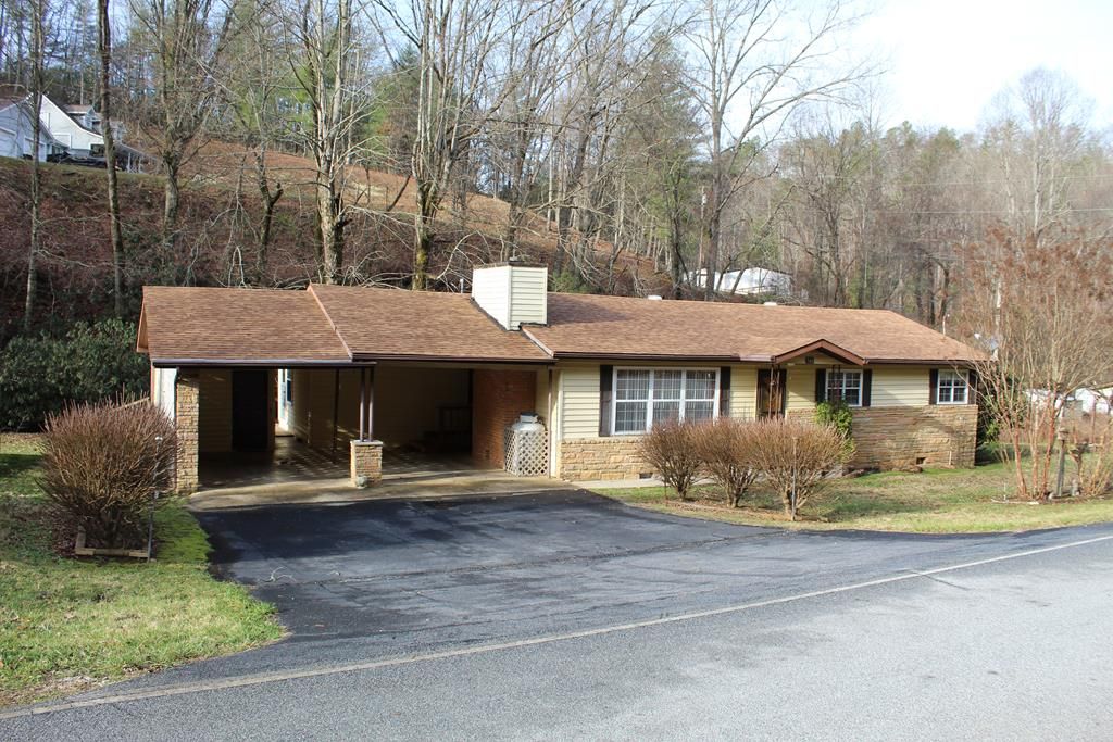 Robbinsville, Graham County, NC House for sale Property ID 337098506 LandWatch