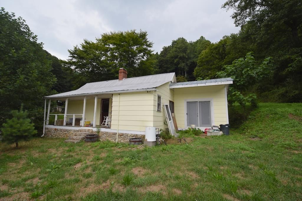 Green Mountain, Yancey County, NC House for sale Property ID 337115941