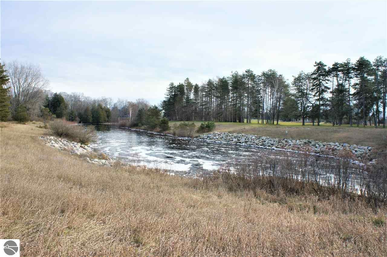 Lake Isabella, Isabella County, MI Undeveloped Land, Lakefront Property