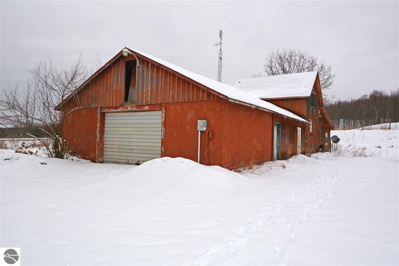 Benzonia, Benzie County, MI House for sale Property ID 337215625