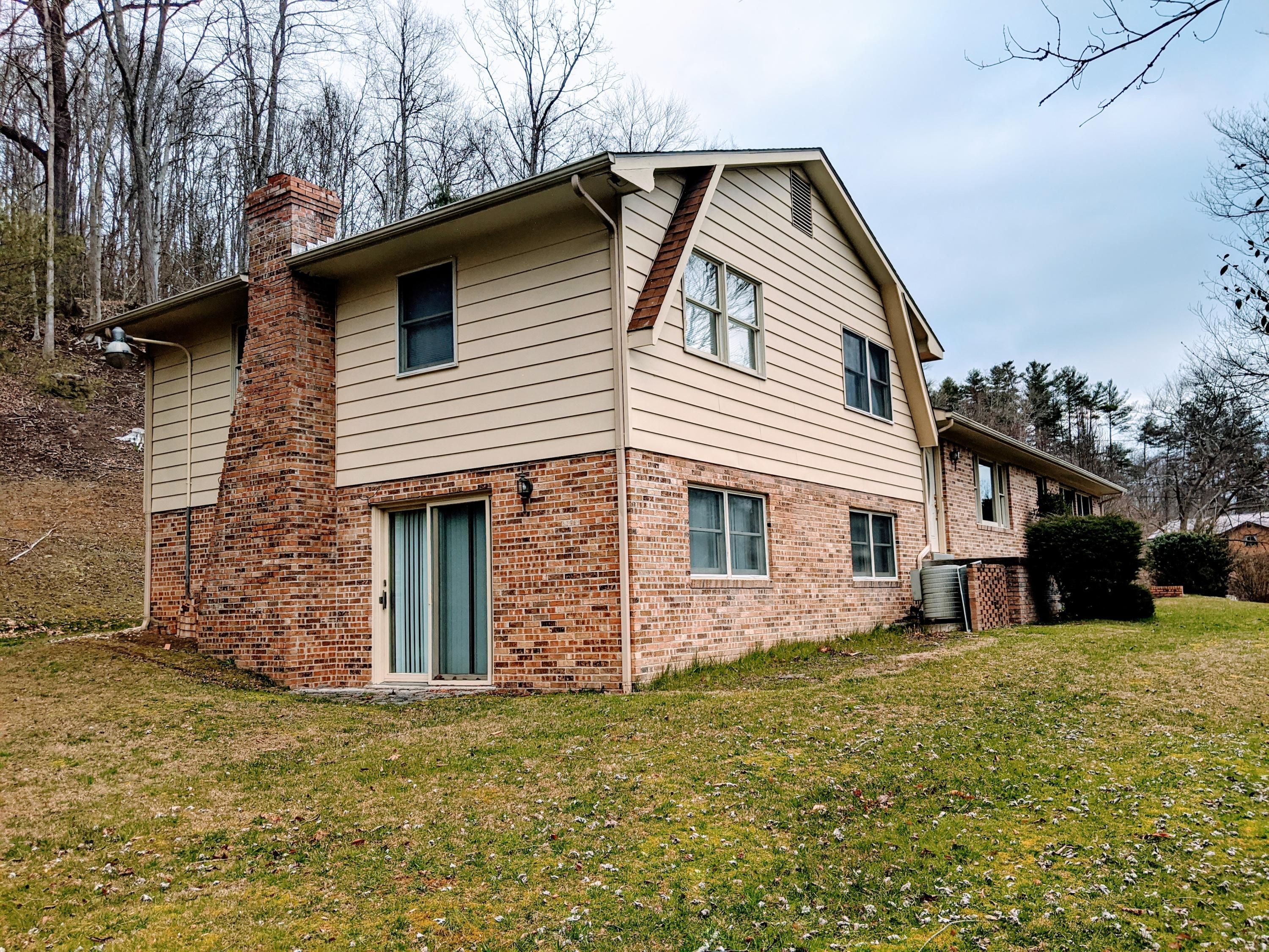 Clintwood, Dickenson County, VA House for sale Property ID 337356383