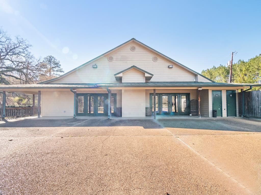 Nacogdoches, Nacogdoches County, TX Commercial Property, House for sale