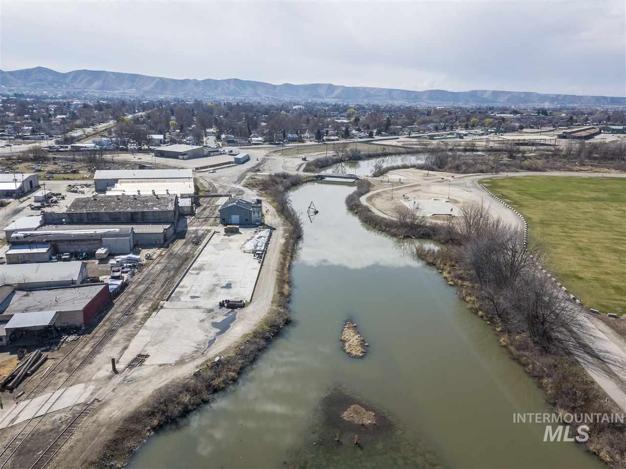 Emmett, Gem County, ID Commercial Property, Lakefront Property