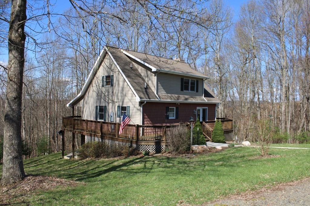 Woodlawn, Carroll County, VA House for sale Property ID 337756796