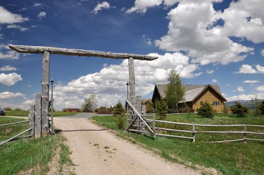 Victor, Teton County, ID Recreational Property, House for sale Property