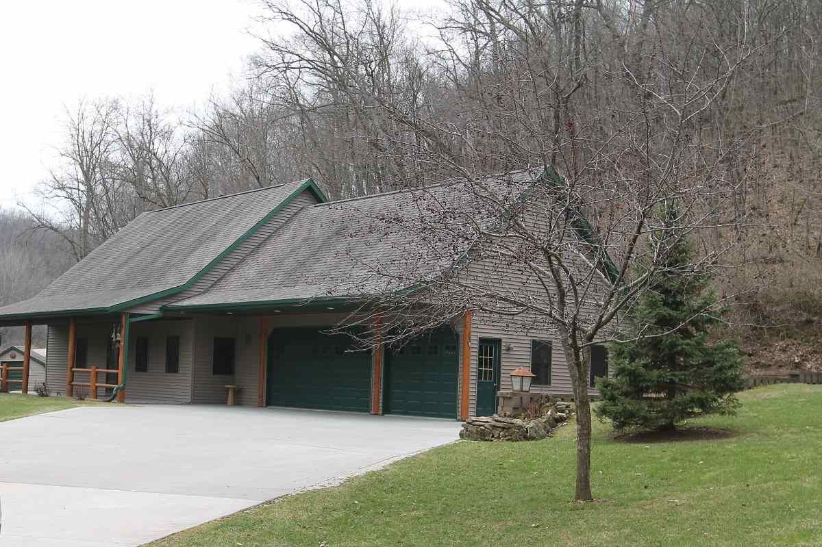 Lansing, Allamakee County, IA House for sale Property ID 337808599