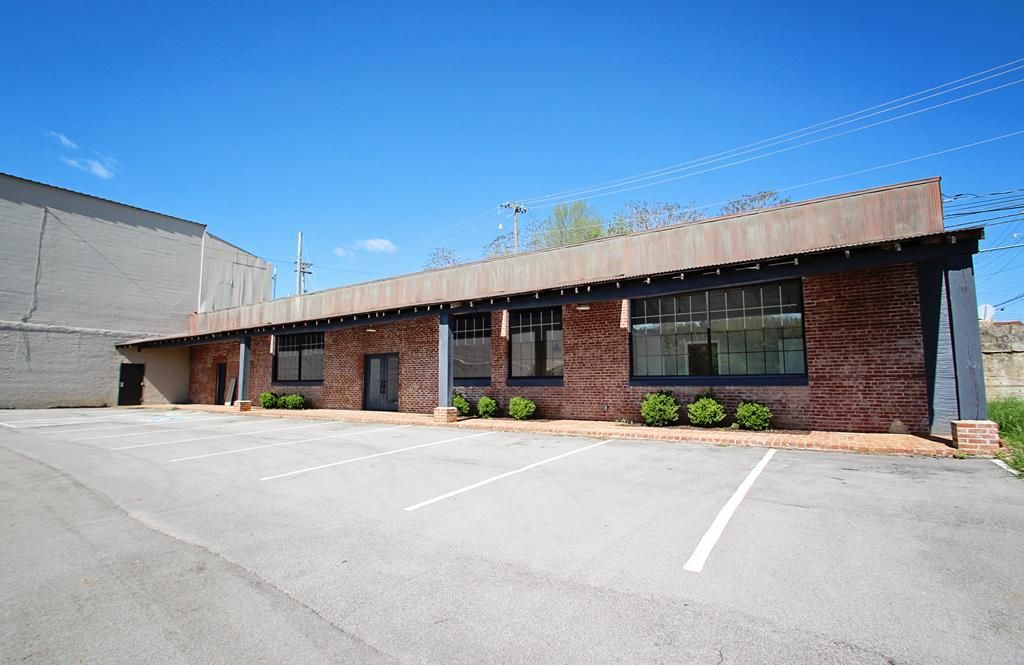 Sparta, White County, TN Commercial Property, House for sale Property