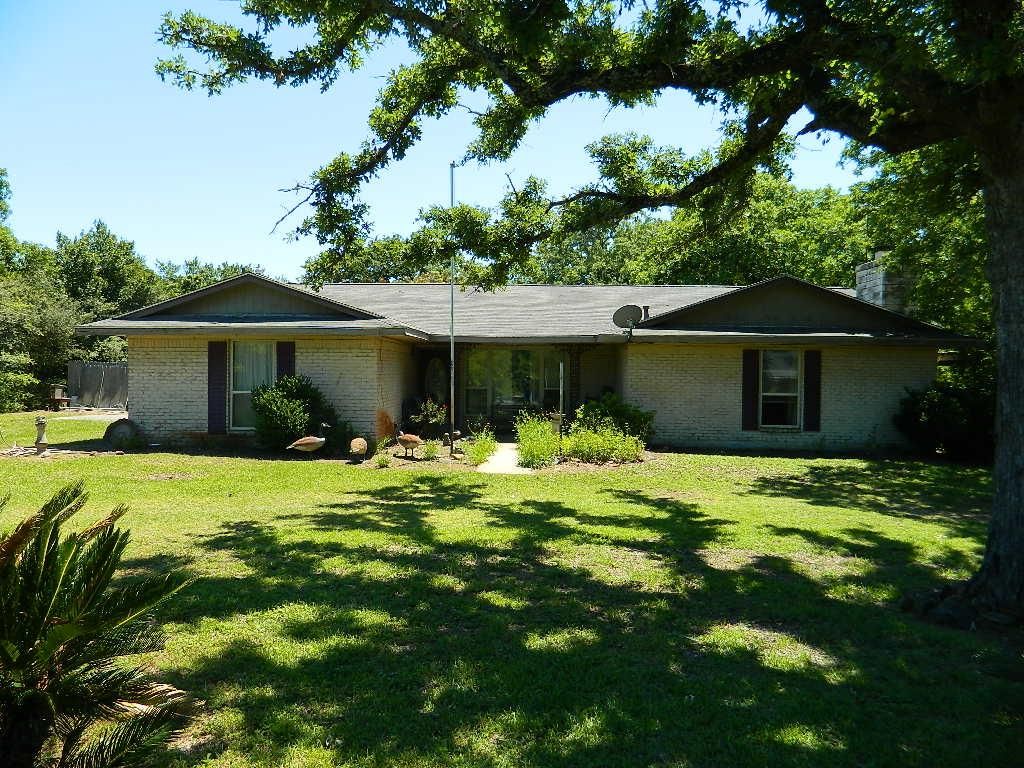 Hilltop Lakes, Leon County, TX Recreational Property, House for sale