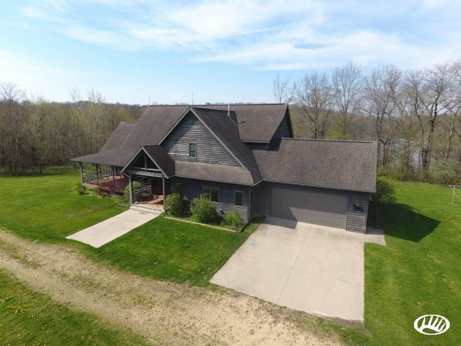 Calamus, Clinton County, IA Hunting Property, Horse Property, House for