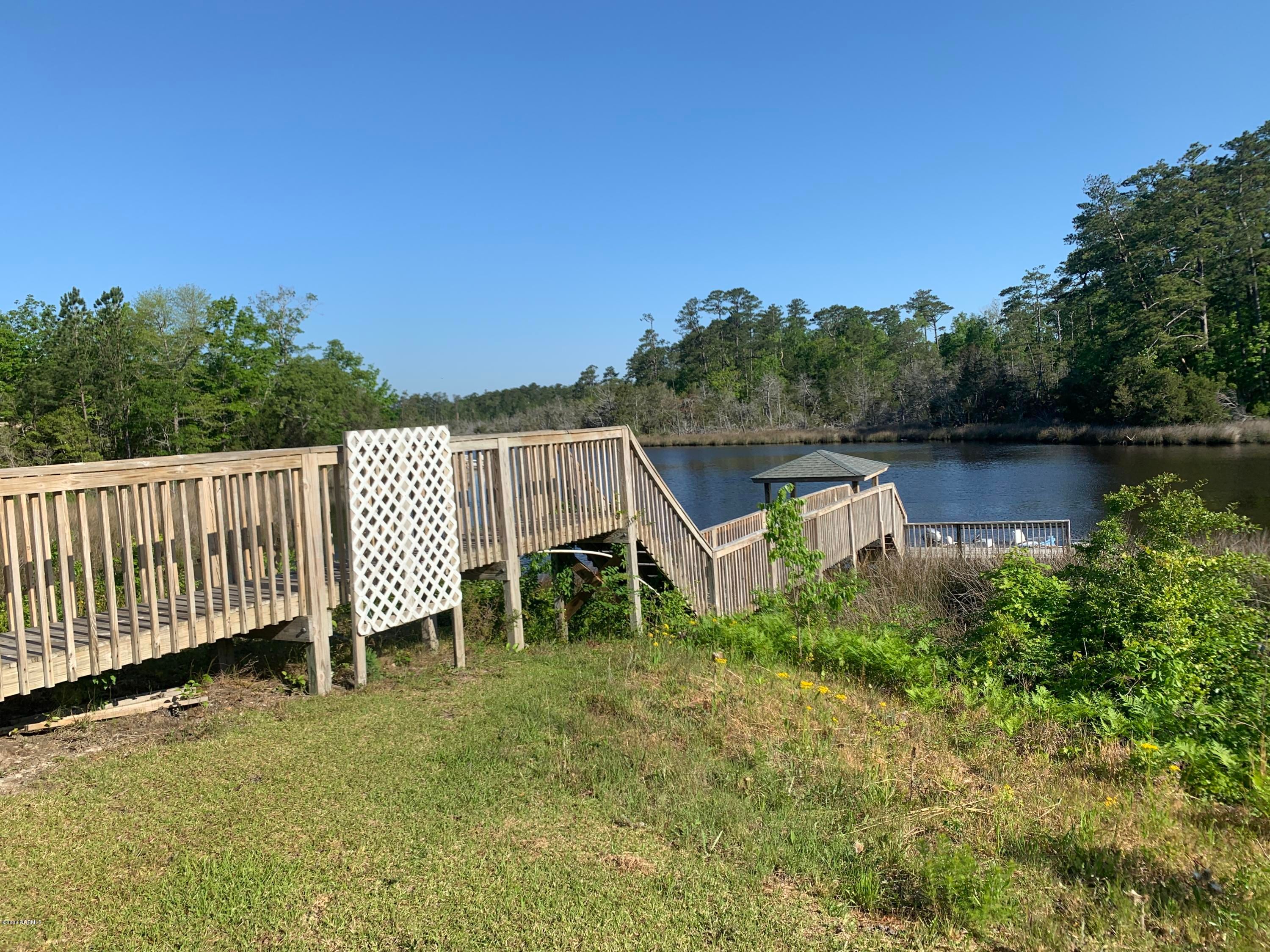 Sneads Ferry, Onslow County, NC Lakefront Property, Waterfront Property