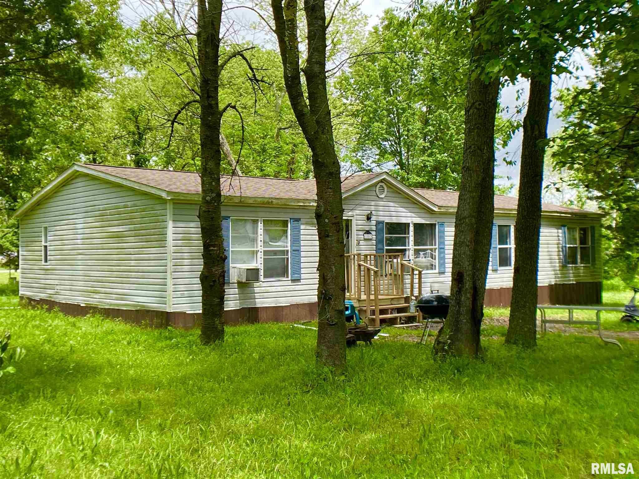 Buckner, Franklin County, IL House for sale Property ID 338127092