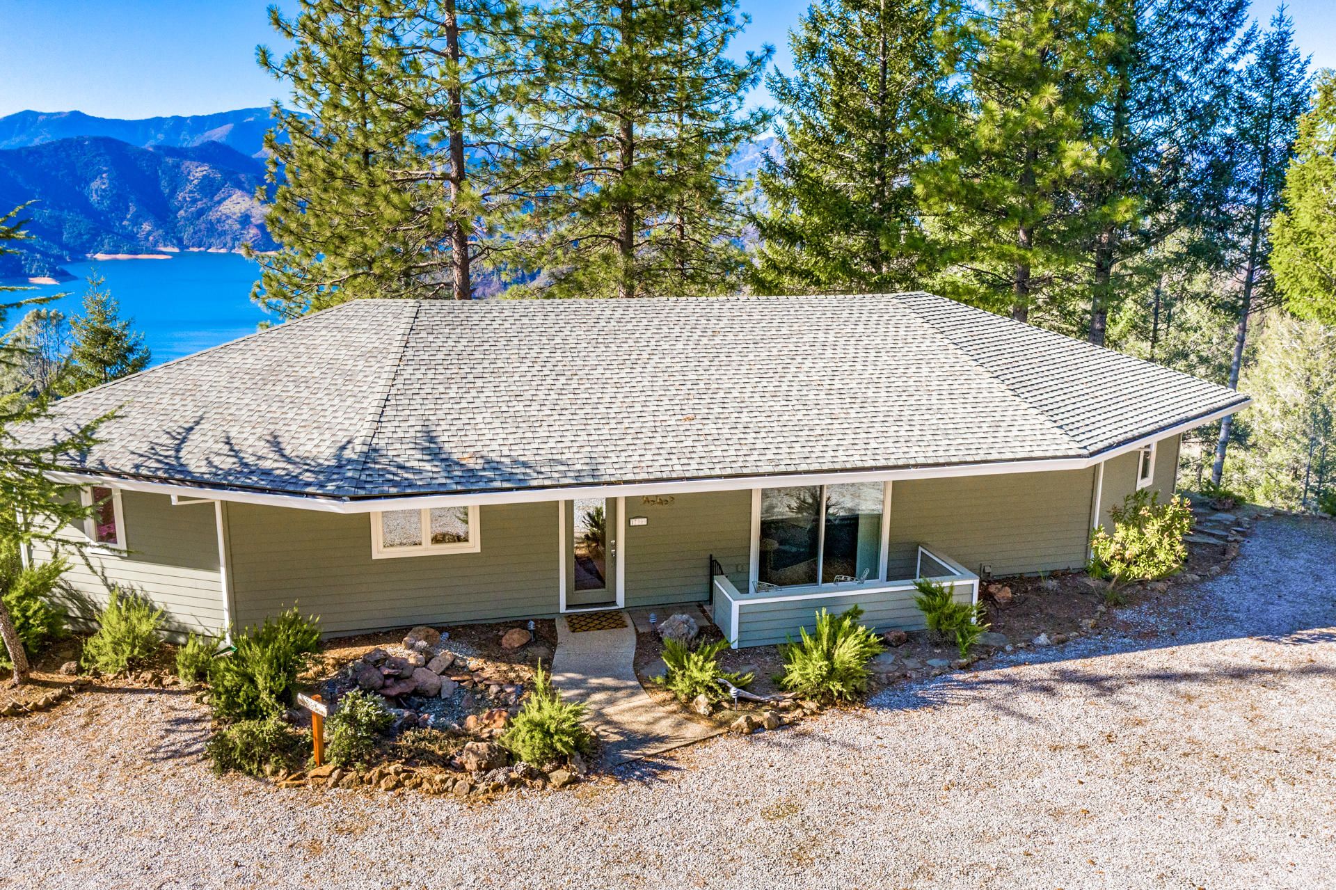 Lakehead, Shasta County, CA House for sale Property ID 338131632