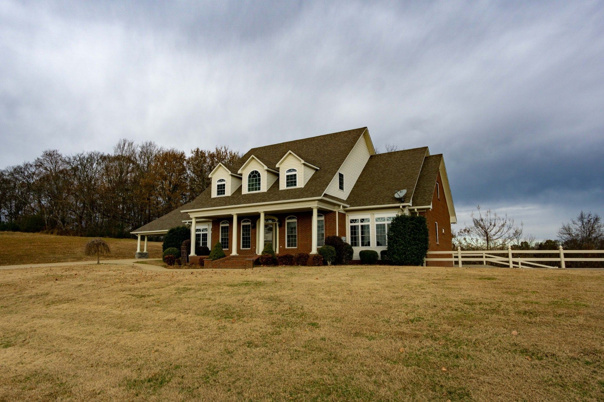 Pulaski, Giles County, TN Farms and Ranches, House for sale Property ID