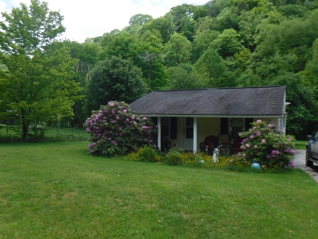 Bluefield, Tazewell County, VA House for sale Property ID 338183896