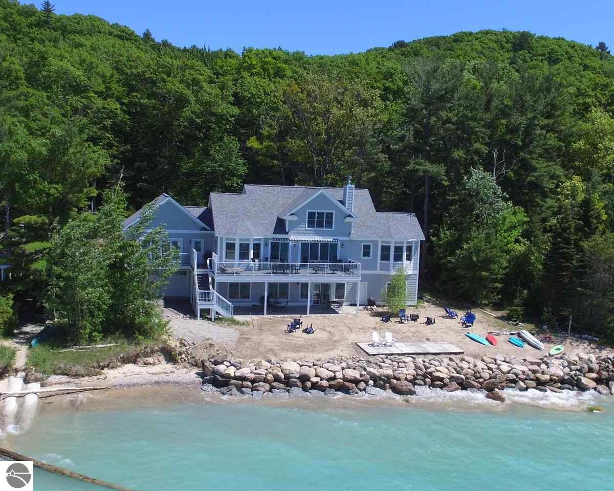 Lake Leelanau, Leelanau County, MI Lakefront Property, Waterfront