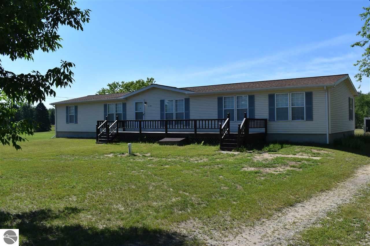 Farwell, Clare County, MI Lakefront Property, Waterfront Property