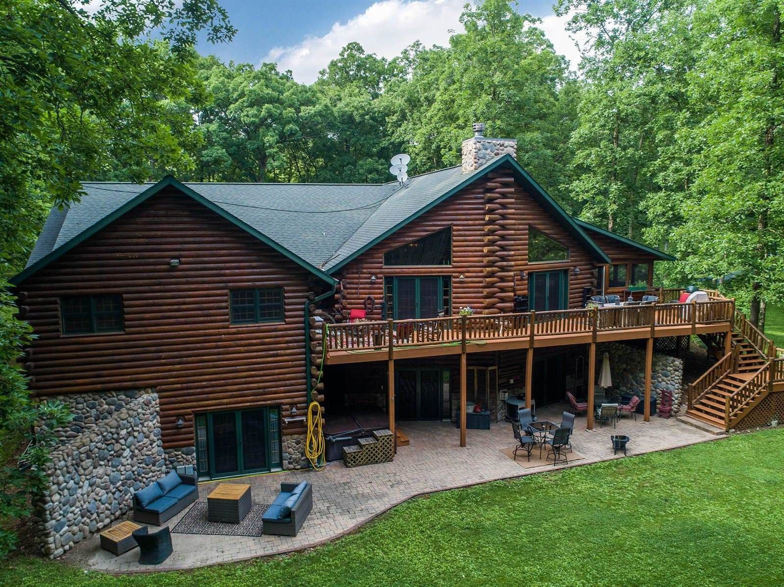 Richmond, Walworth County, WI House for sale Property ID 338549110