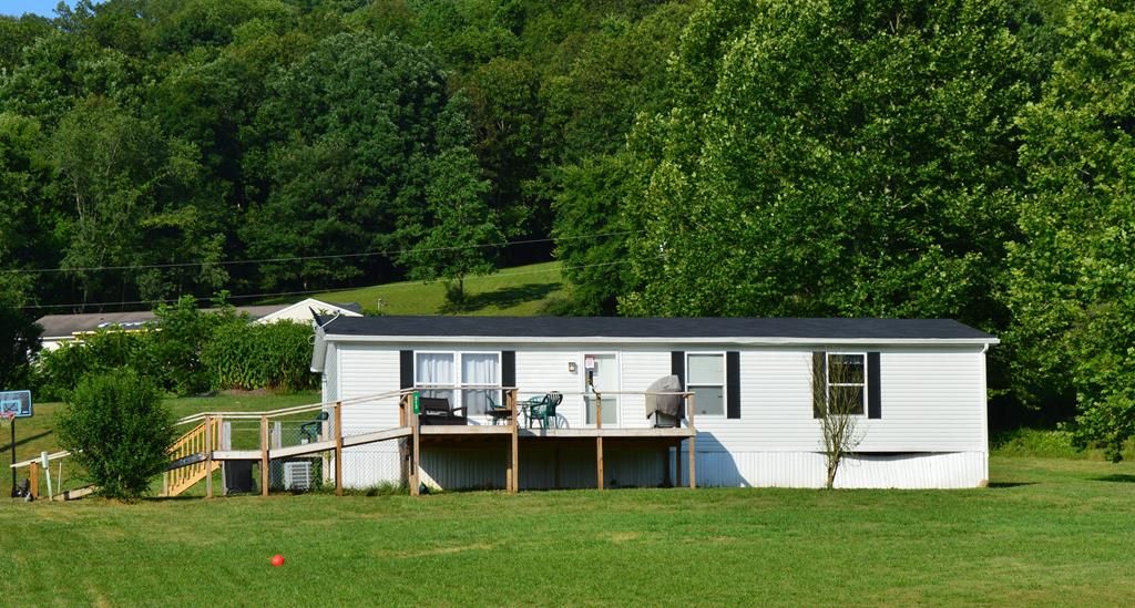 Middlebourne, Tyler County, WV House for sale Property ID 338594704