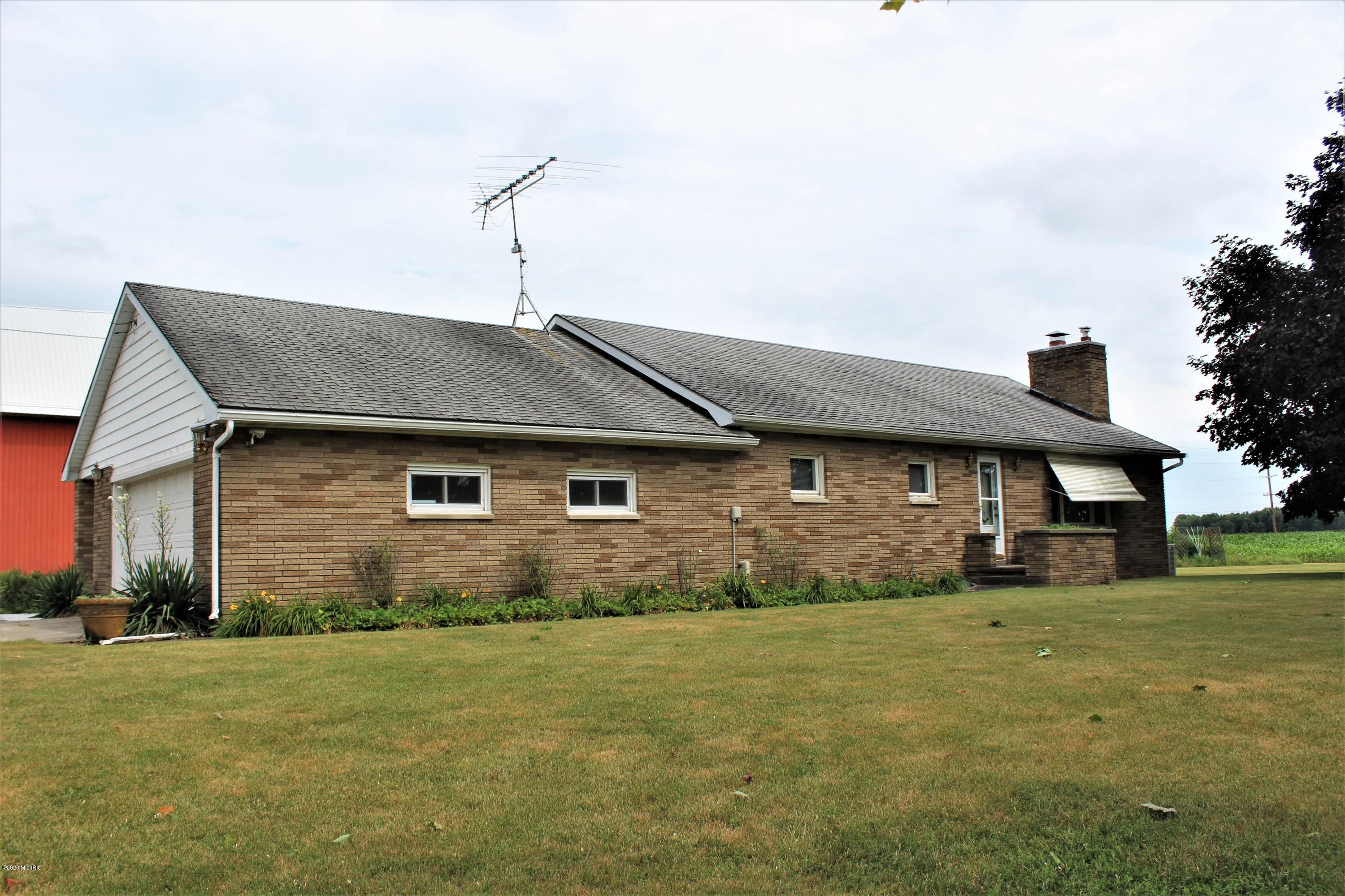 Alma, Gratiot County, MI Farms and Ranches, House for sale Property ID