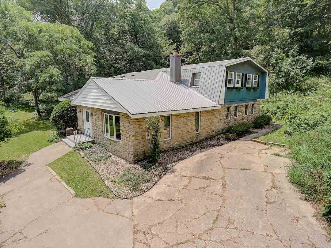 Avoca, Iowa County, WI House for sale Property ID 338635856 LandWatch